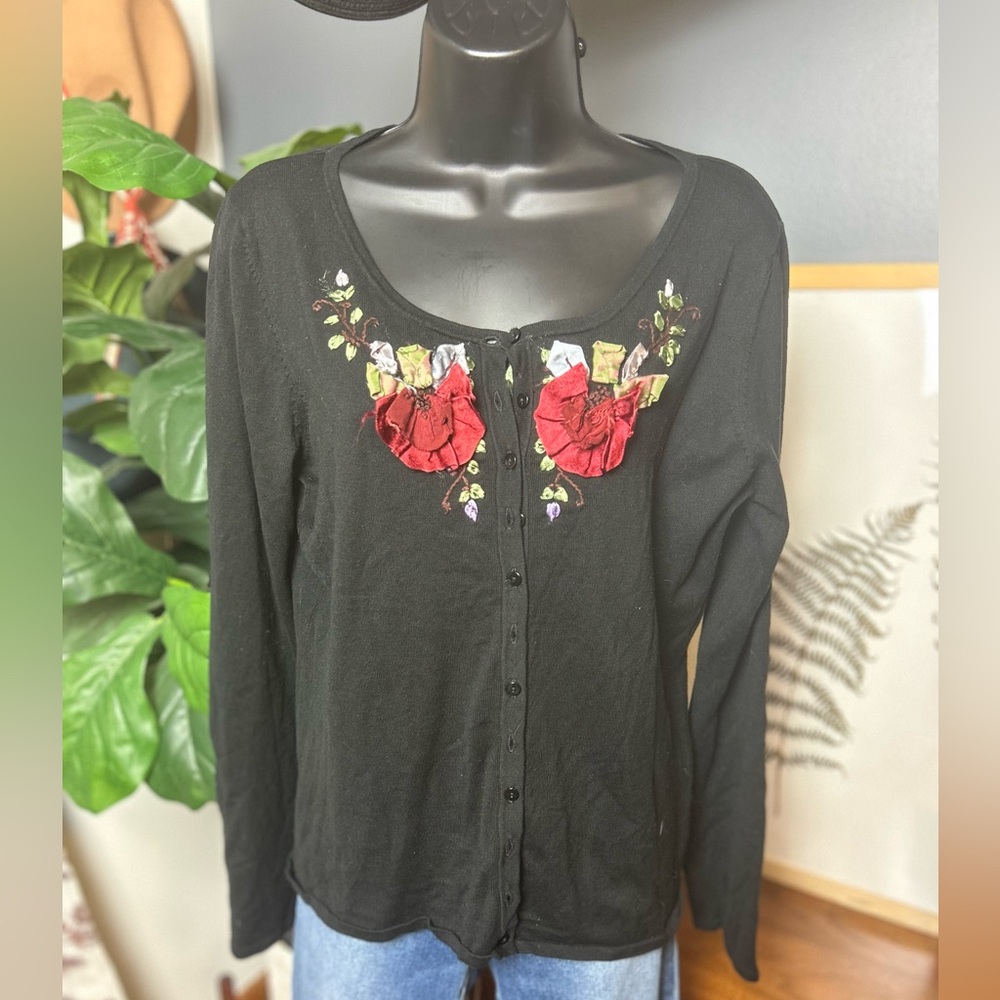 Vintage Maurice Sasson Cardigan silk flowers Flowers button cardigan